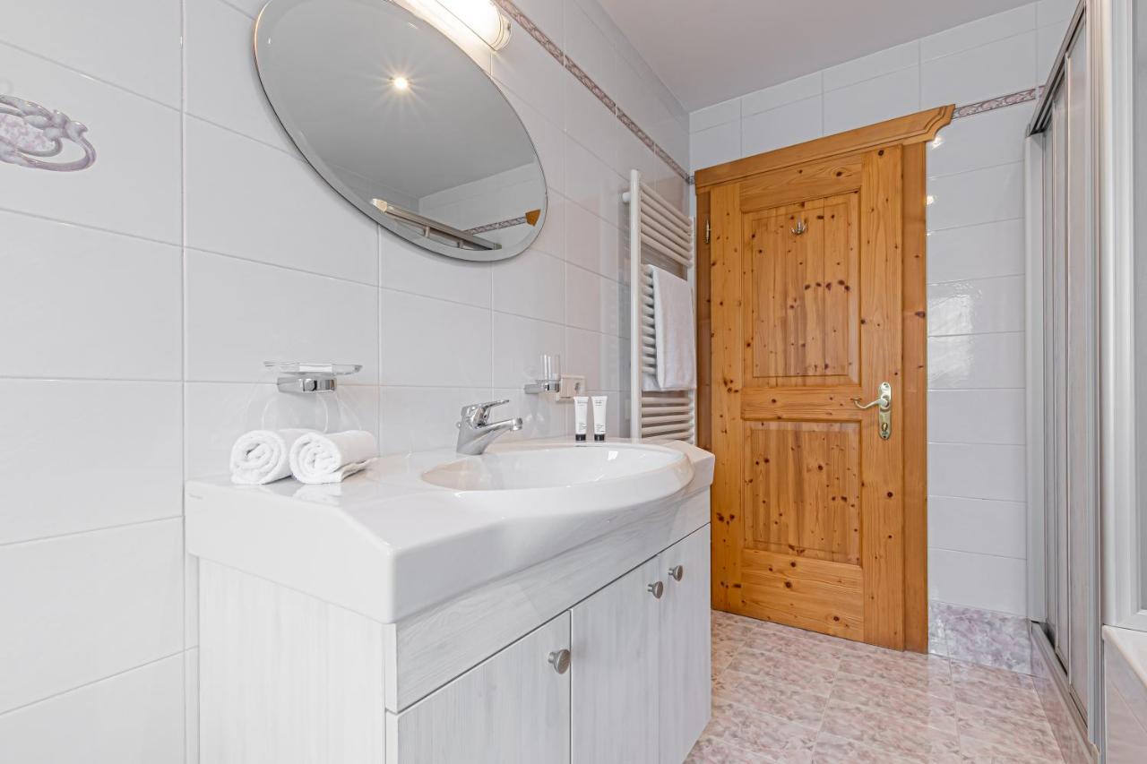 Apartment Dolomites Nest San Martino in Badia Exterior foto
